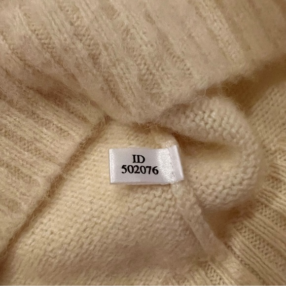 Vintage Abercrombie Wool Sweater Vest - Picture 9 of 13